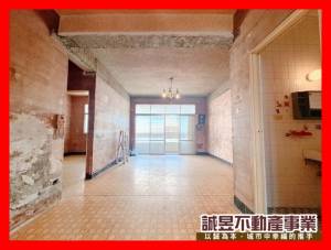 誠昱/前鎮修文街待整修三房