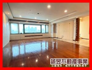 誠昱/雙公園府都經典大坪數豪邸